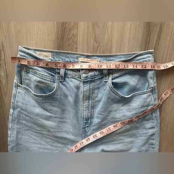 Levi’s 70’s high slim straight light wash 30 - Picture 6 of 8